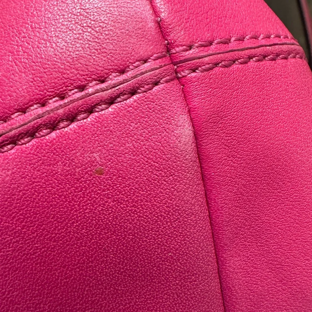 Hot Pink Vintage Y2K COACH Soho Shoulder Bag - Picture 8 of 10